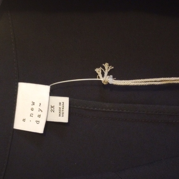 Black Lightweight Blazer - Picture 5 of 5